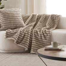 Nara Faux Fur Throw